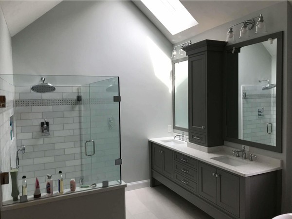 Bathroom remodeling - shower and cabinets